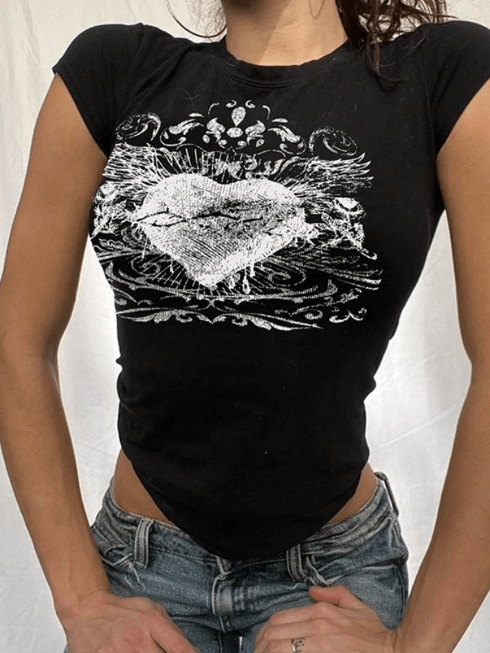 Effortlessly Elegant Garment with a Timeless Design