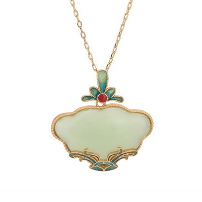 Classic Vintage & Enduringly Stylish Garment