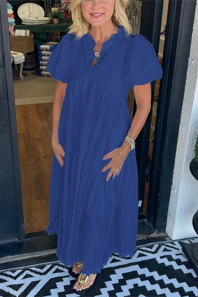 Well Tailored Dress with a Graceful Silhouette
