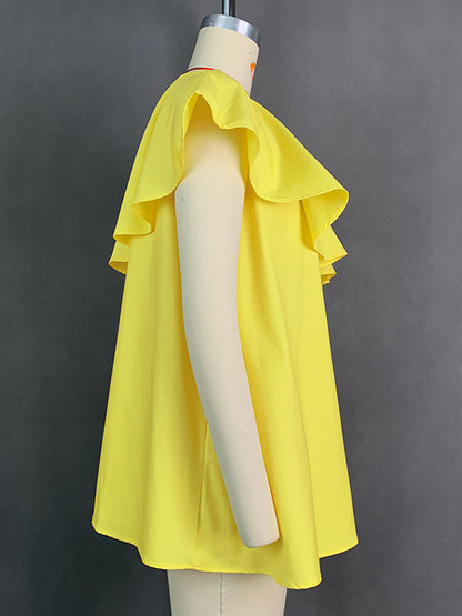 Well Tailored Top with a Graceful Silhouette