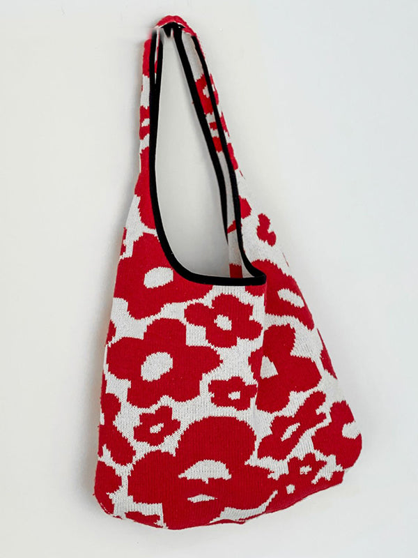 Beautifully Finished Bag in a Timeless Design