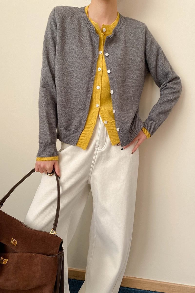 Elegantly Styled Cardigan for Everyday Wear