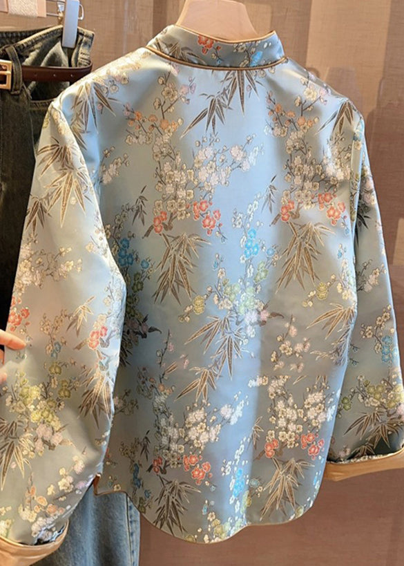 Effortlessly Elegant Coat with a Timeless Design