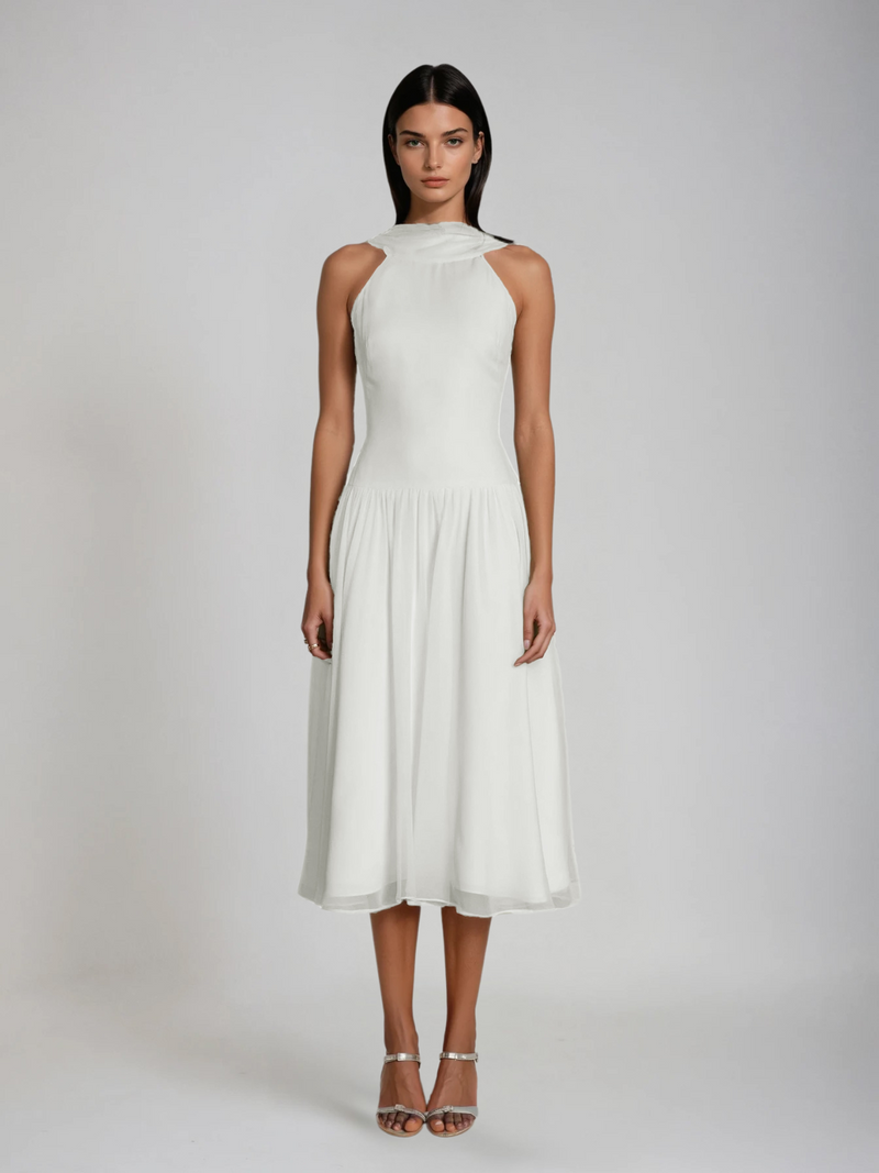 Beautifully Crafted Dress in a Classic Style