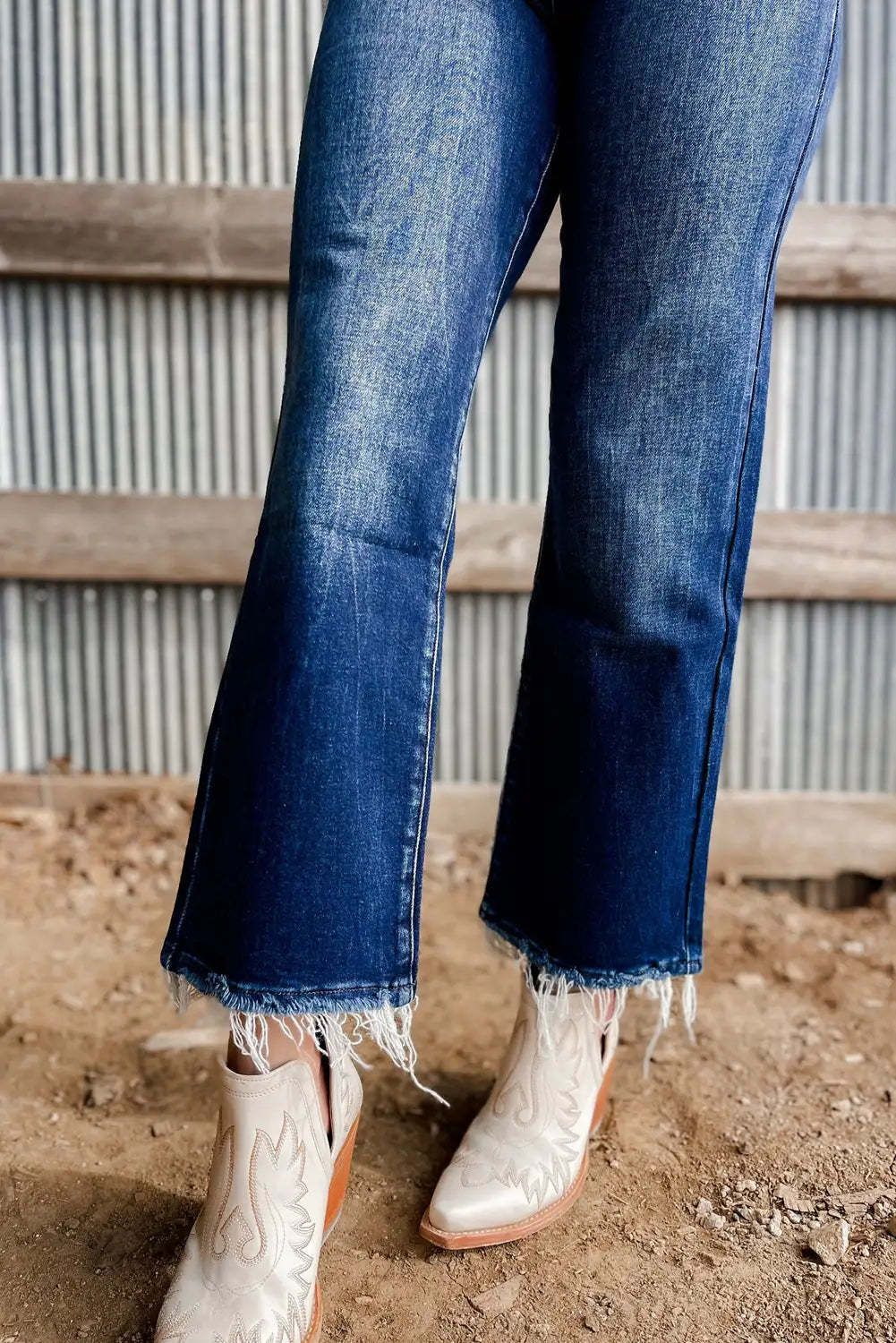 Gracefully Styled Garment for Any Occasion