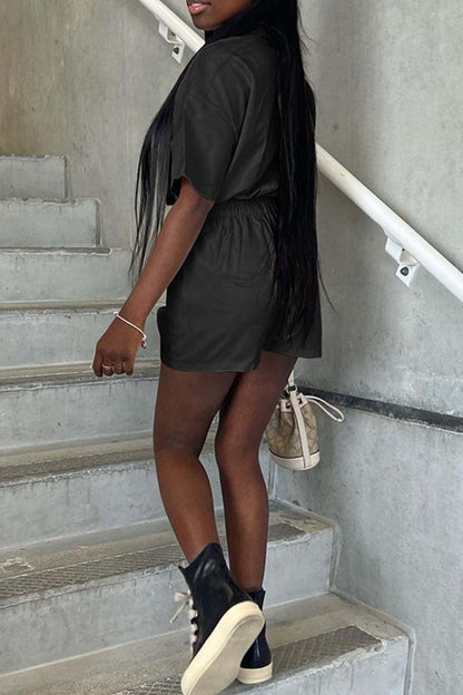 Sophisticated Garment with a Clean Classic Look
