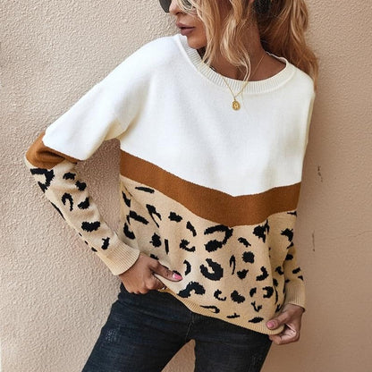 Effortlessly Elegant Sweater with a Timeless Design