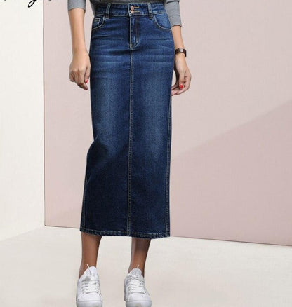 Well Tailored Garment with a Graceful Silhouette