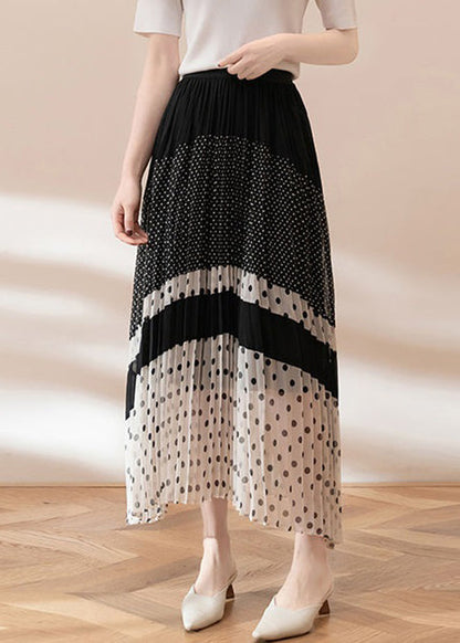 Well Tailored Garment with a Graceful Silhouette