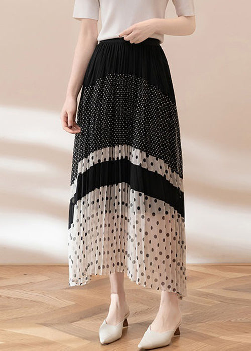 Well Tailored Garment with a Graceful Silhouette