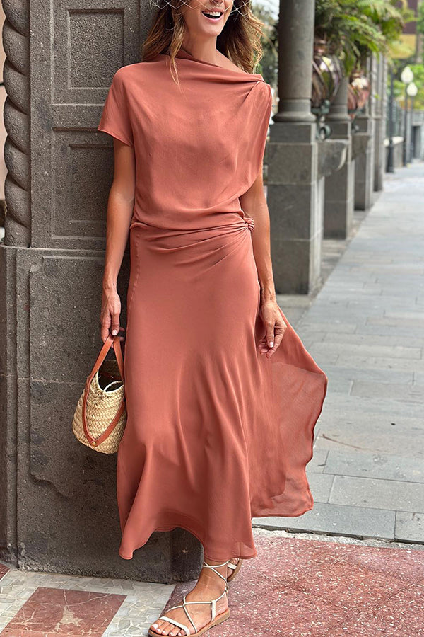 Gracefully Styled Dress for Any Occasion