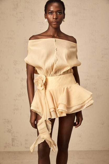 Beautifully Crafted Dress in a Classic Style