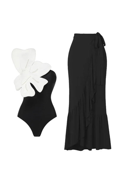 Well Tailored Swimsuit with a Graceful Silhouette