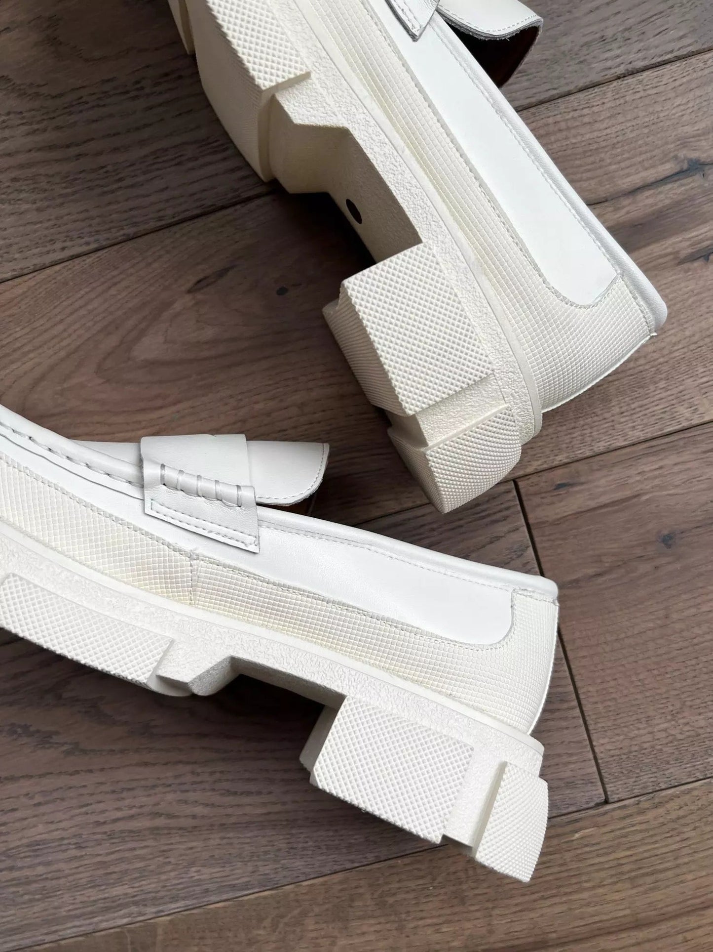 Beautifully Crafted Garment in a Classic Style