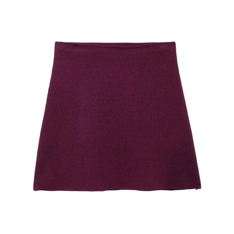 Effortlessly Elegant Garment with a Timeless Design