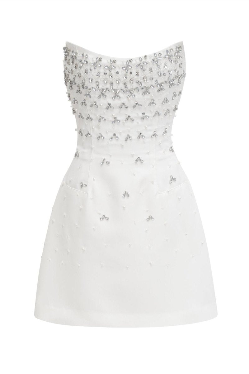 Effortlessly Elegant Dress with a Timeless Design