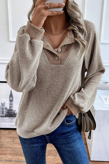 Classic Vintage & Enduringly Stylish Top