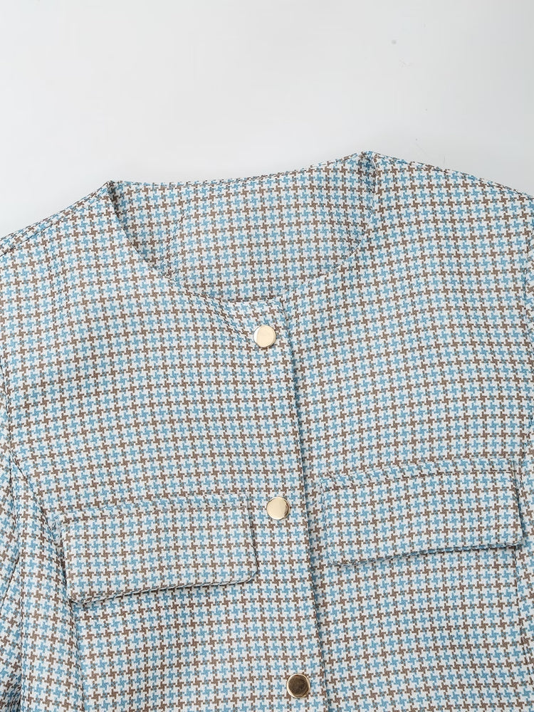 Classic Vintage Cardigan with a Flattering Fit