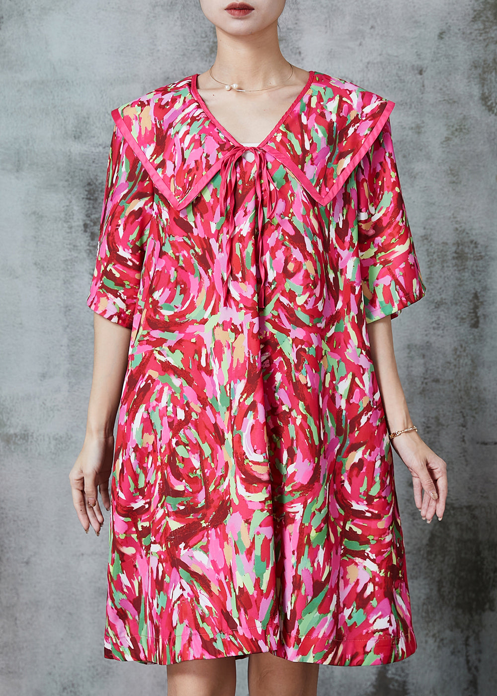 Gracefully Styled Dress for Any Occasion