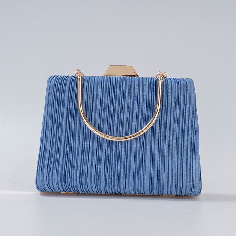 Effortlessly Elegant Bag with a Timeless Design