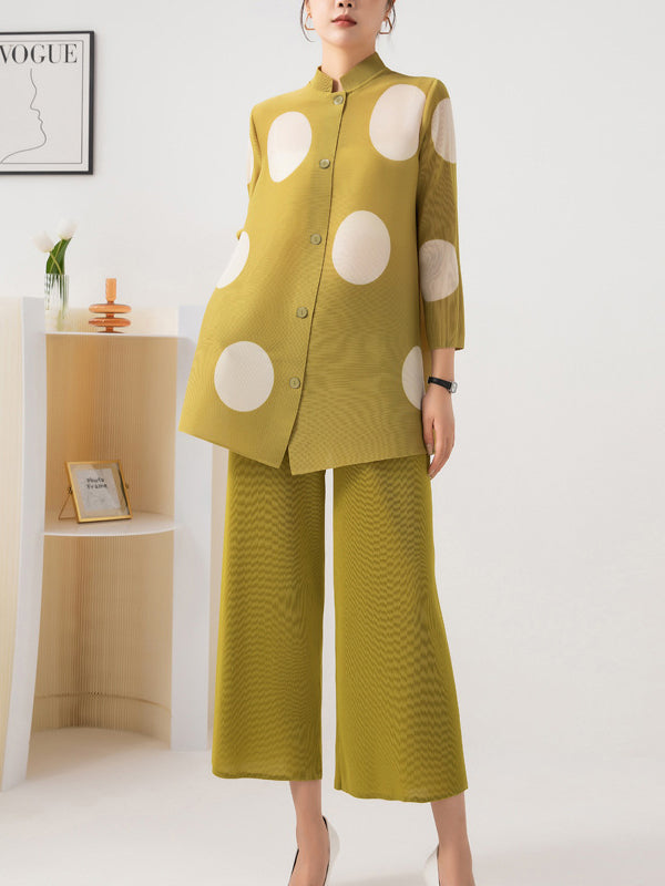 Classic Vintage & Enduringly Stylish Garment