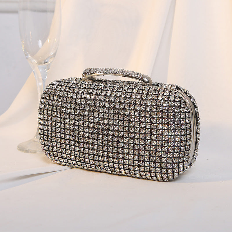 Beautifully Finished Bag in a Timeless Design