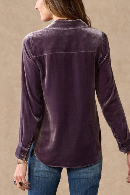 Elegantly Styled Shirt for Everyday Wear