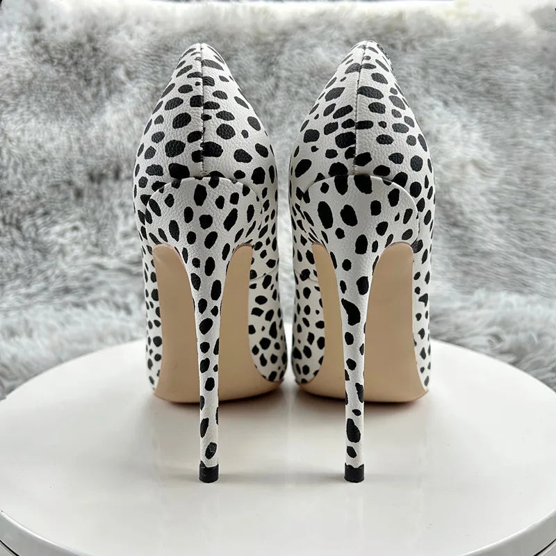 A Vintage Style Shoes with Delicate Timeless Details