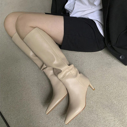 Classic Vintage Boots with a Flattering Fit