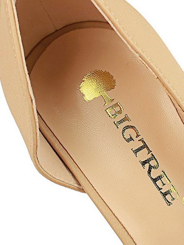 Elegantly Styled Garment for Everyday Wear