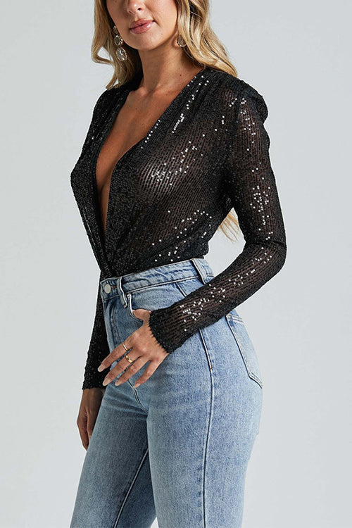 Gracefully Styled Garment for Any Occasion