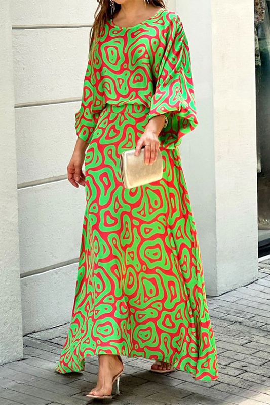 Gracefully Styled Dress for Any Occasion