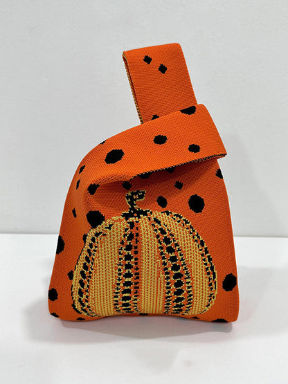 Gracefully Styled Bag for Any Occasion