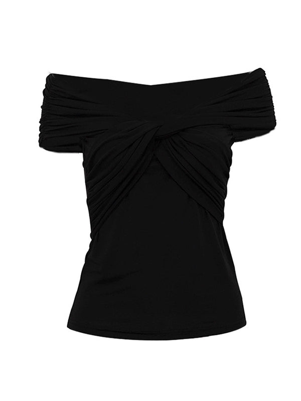 Beautifully Crafted T-Shirt in a Classic Style