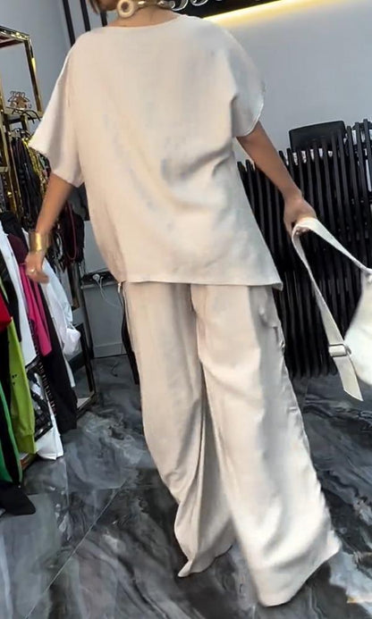 Classic Vintage Pants with a Flattering Fit