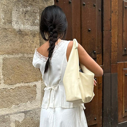 Gracefully Styled Cardigan for Any Occasion