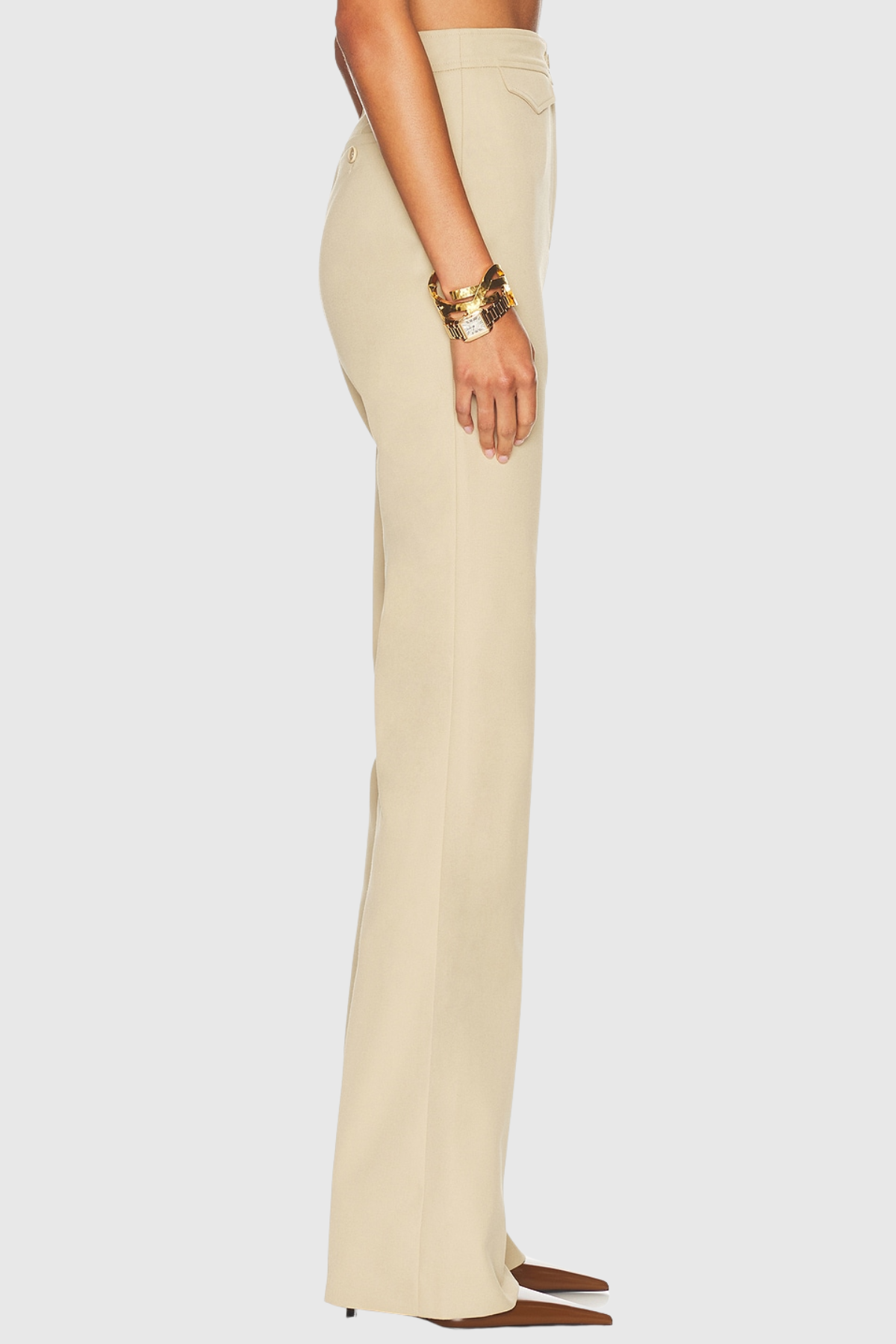 Gracefully Styled Pants for Any Occasion