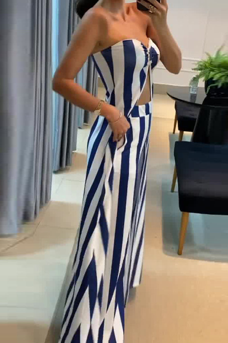 Gracefully Styled Garment for Any Occasion