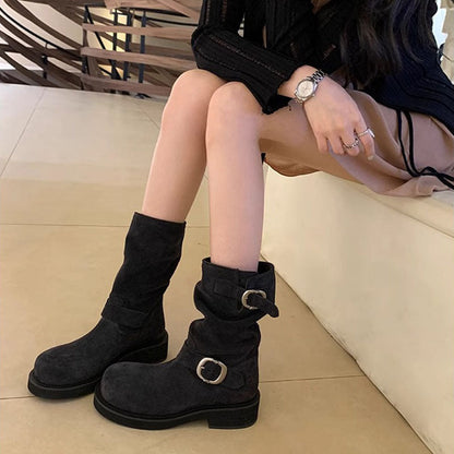 Beautifully Finished Boots in a Timeless Design