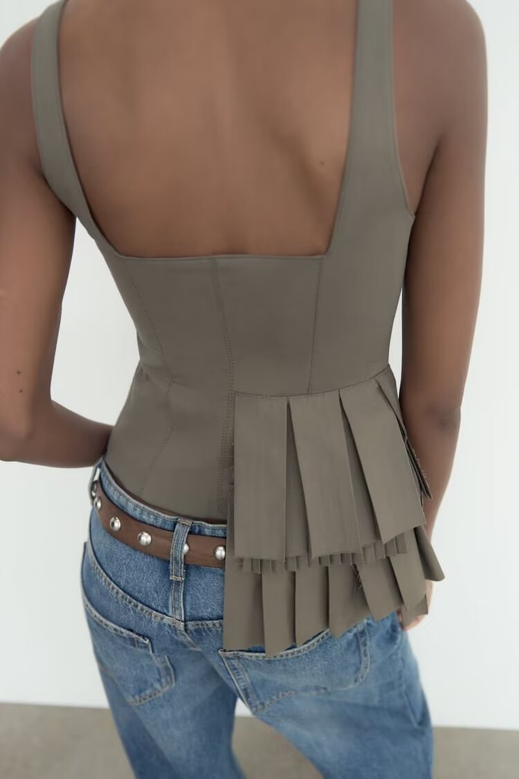 Classic Vintage Garment with a Flattering Fit