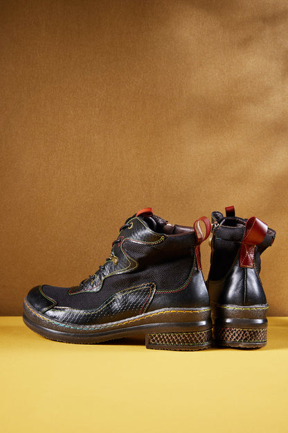Beautifully Finished Boots in a Timeless Design