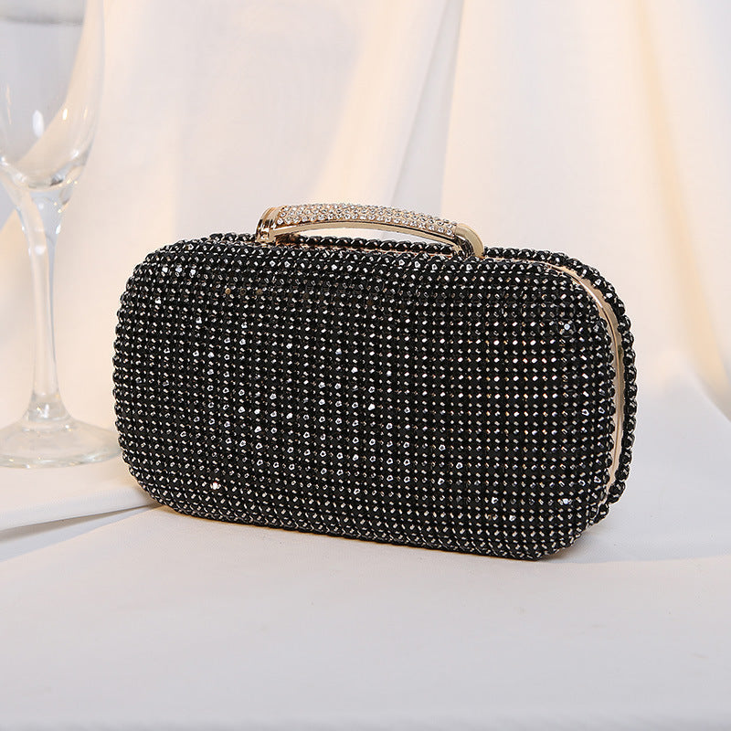 Beautifully Finished Bag in a Timeless Design