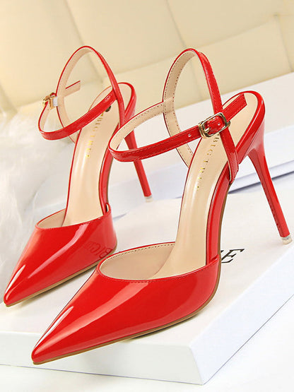 Elegantly Styled Sandals for Everyday Wear