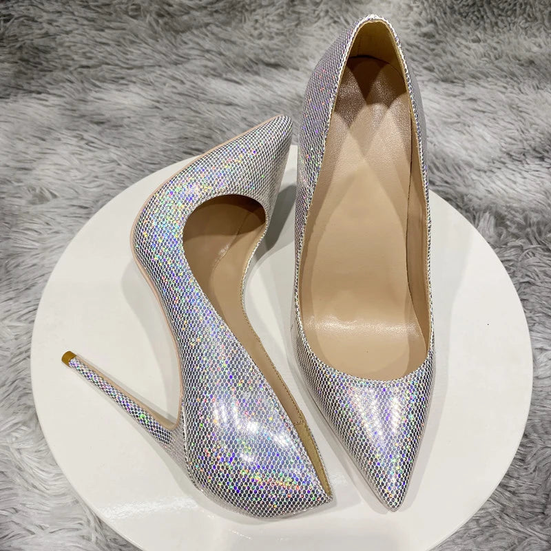 Classic Vintage Heels with a Flattering Fit