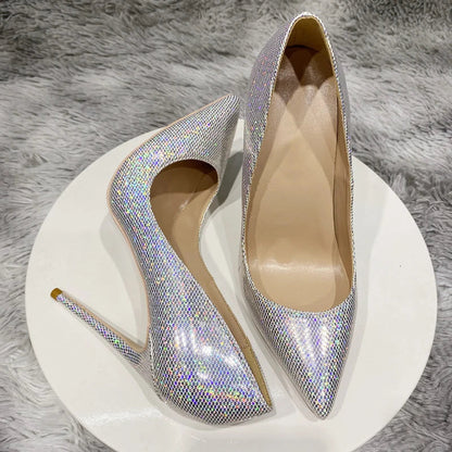 Classic Vintage Heels with a Flattering Fit