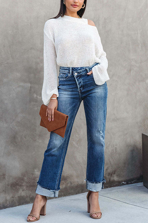 A Vintage Style Pants with Delicate Timeless Details