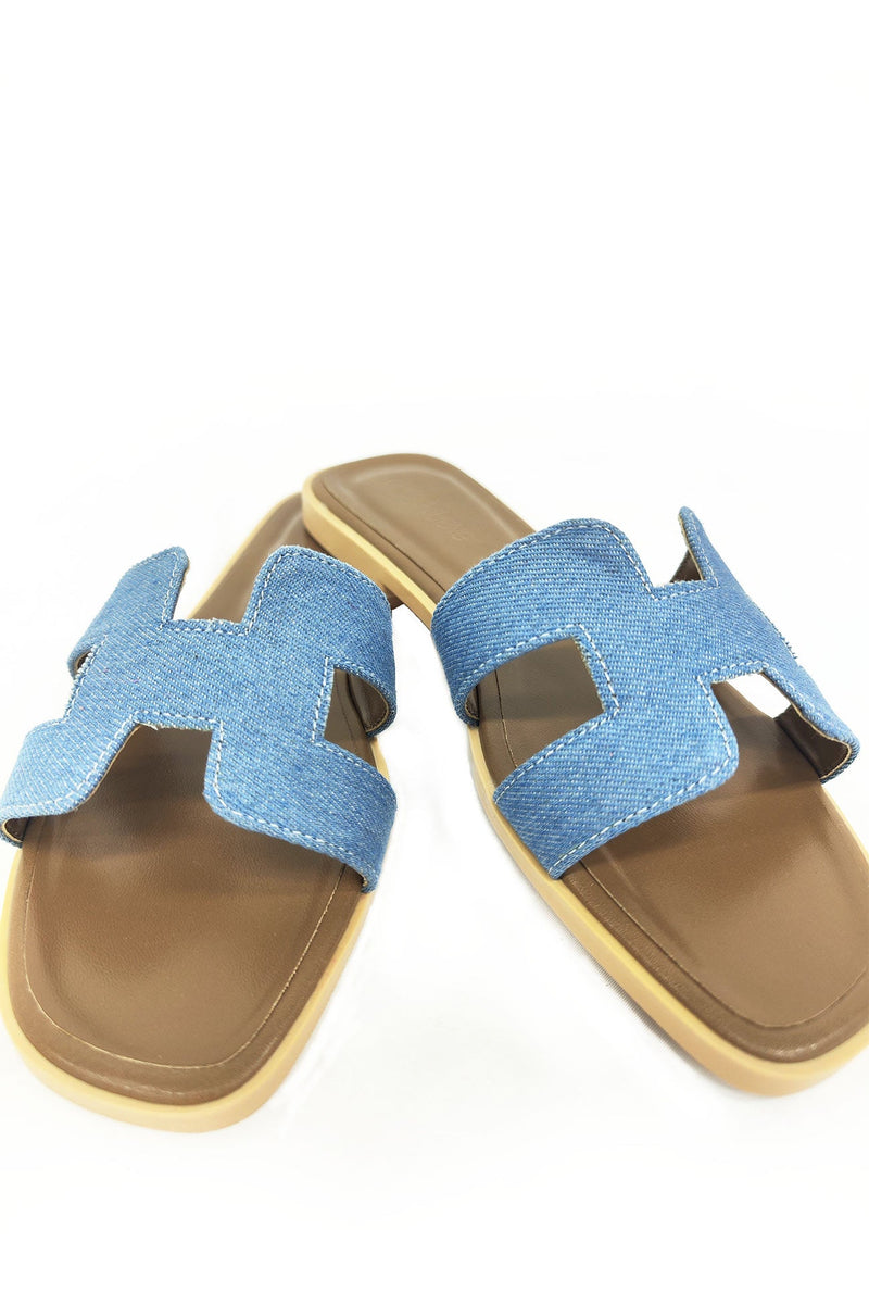 Elegantly Styled Sandals for Everyday Wear