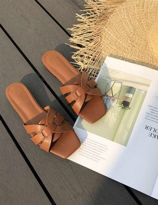 Elegantly Styled Sandals for Everyday Wear