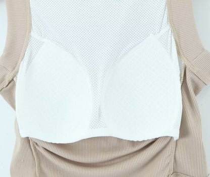 Sophisticated Garment with a Clean Classic Look