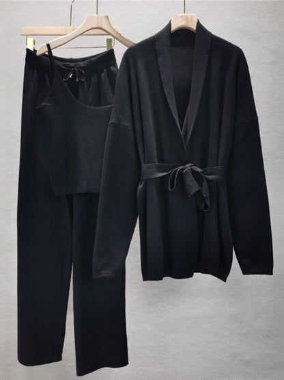 Polished Trousers with an Effortless Classic Look